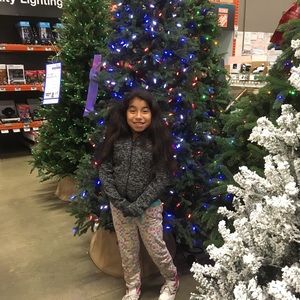 Meet your Posher, Mari